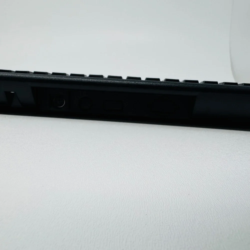 Preh Commander PC-POS Keyboard W AN I RC M3 GP 90313-055/0000 Black Touchpad PS2